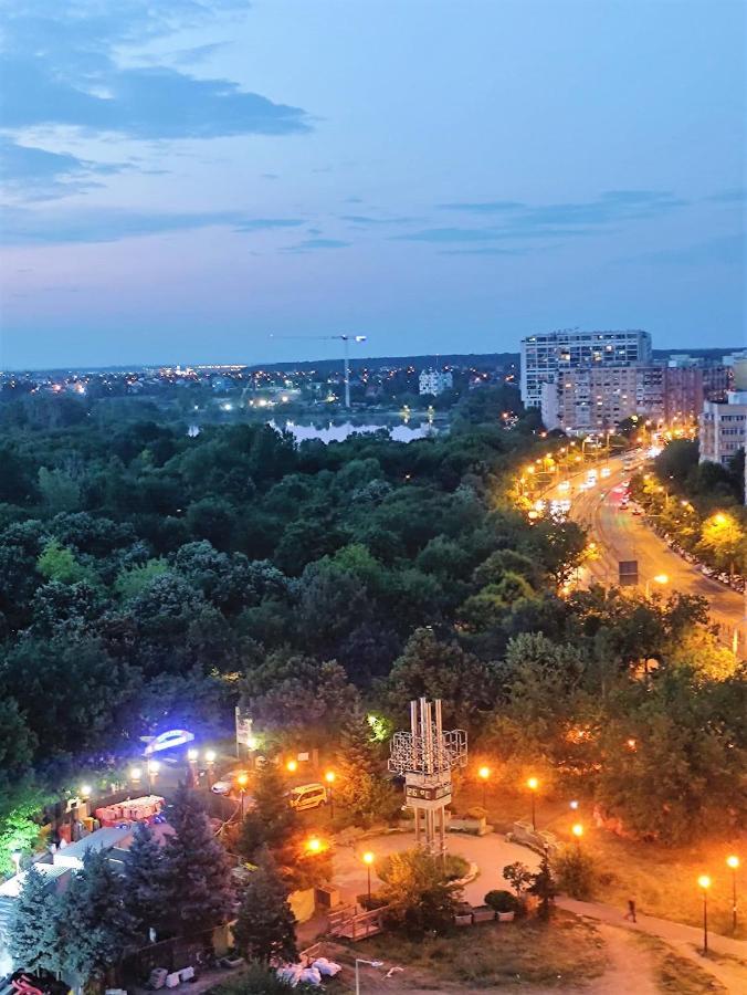 Lake And Park View Residence Bucharest Exterior photo
